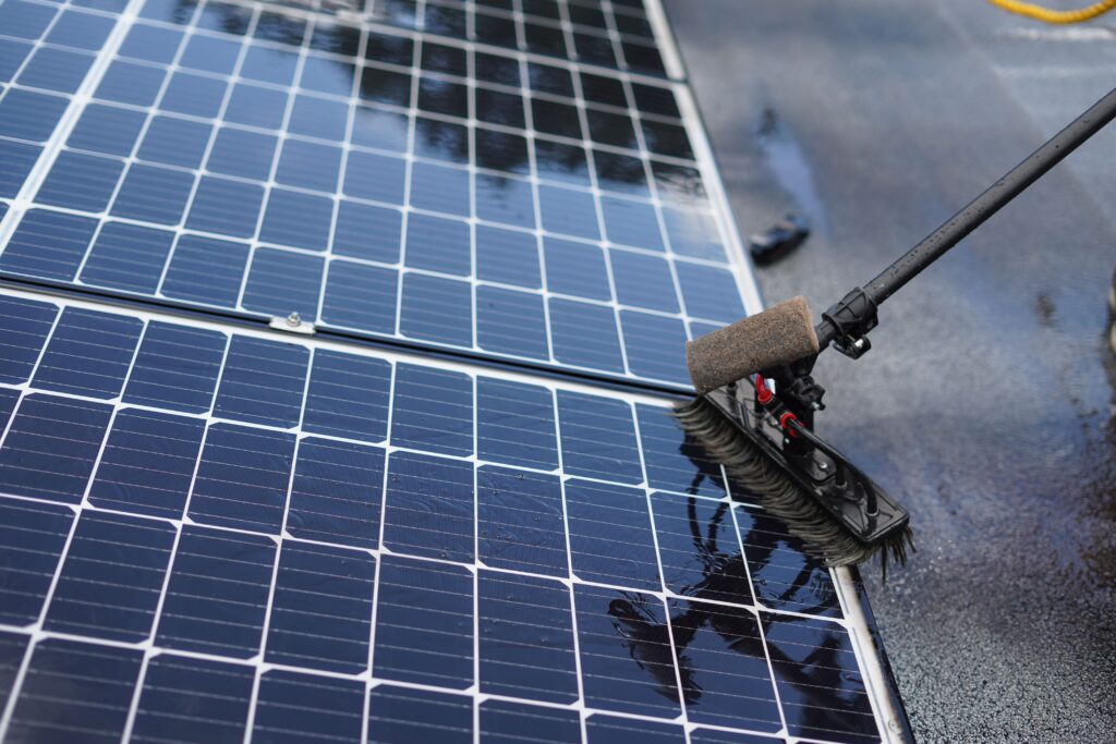 mantenimiento de placas solares